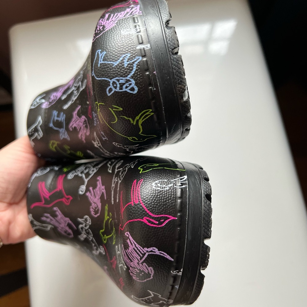 Dansko Kane Dogs EVA Mule Clog Size 42 - Picture 4 of 7